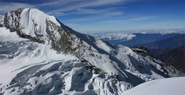 mt ramdung peak climbing 768x396